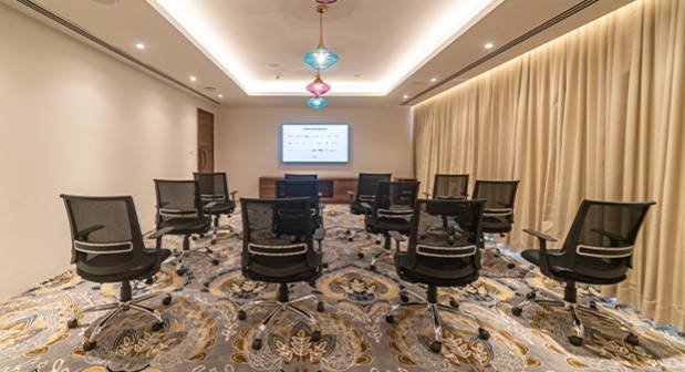 Adwait II meeting room at Hawthorn Suites Dwarka
