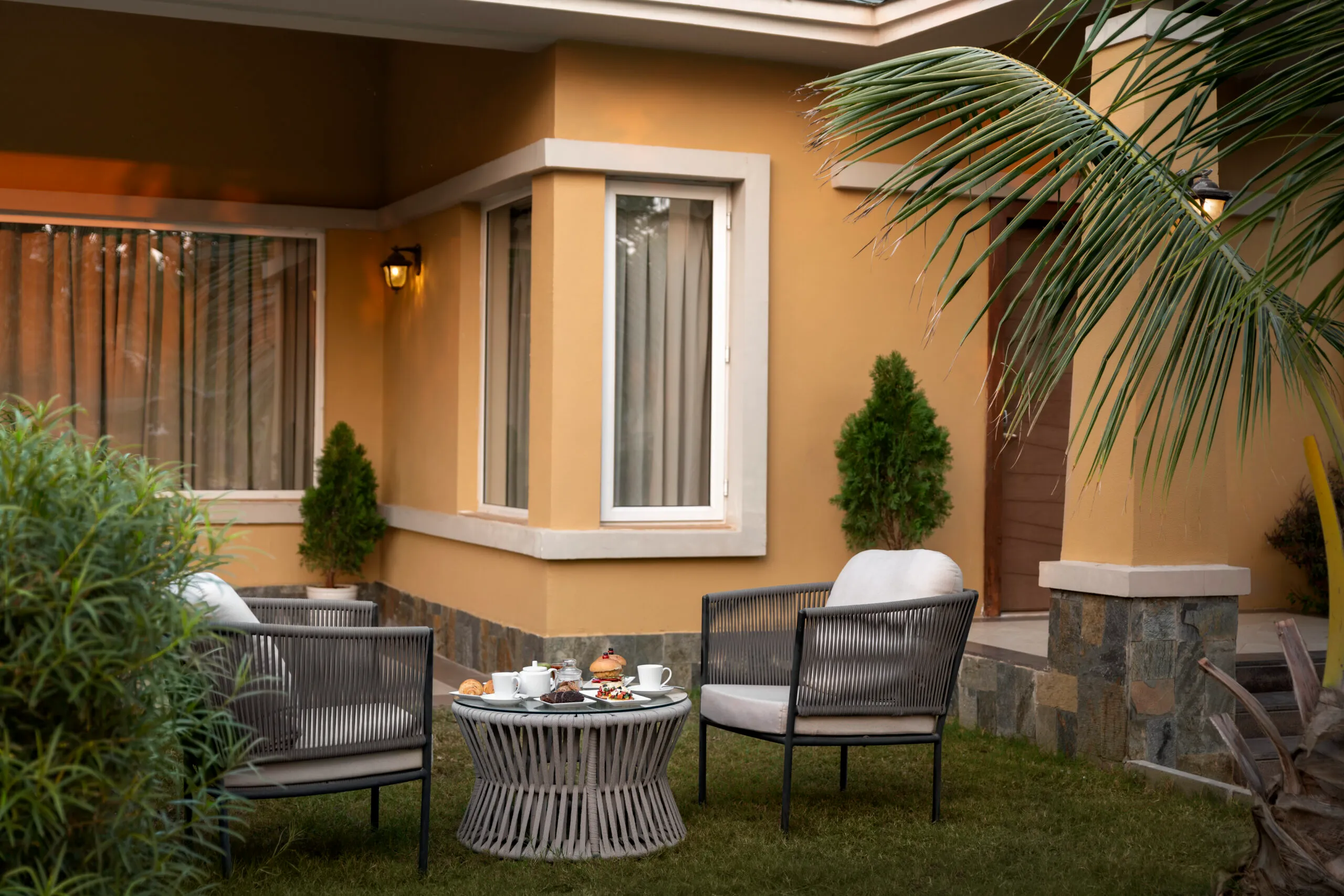 Sunrise King Suite with kitchenette at Hawthorn Suites Dwarka